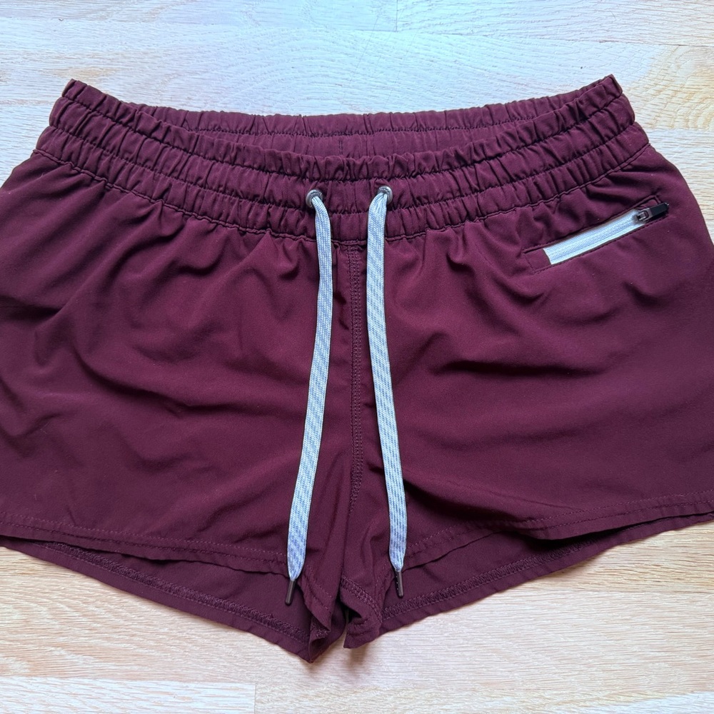 Vuori Clementine Women's Burgundy Athletic Shorts